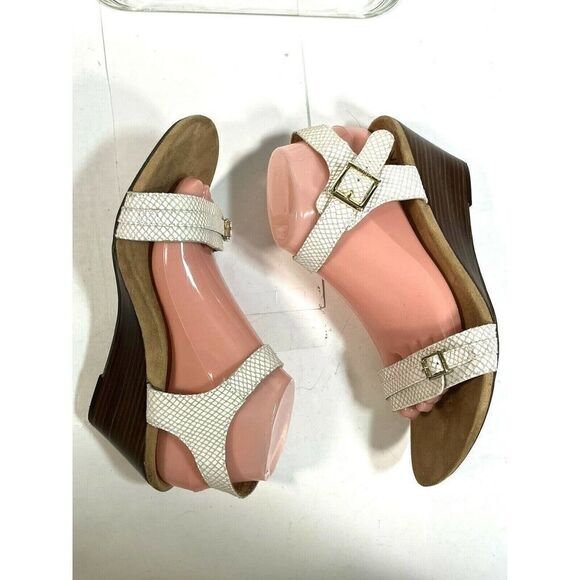 Vionic White Sandals Size 10 Laurie Wedge Ankle Strap Buckle Snake Print - Picture 9 of 12